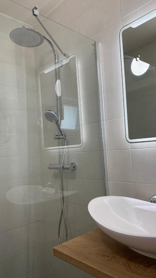 Casa Pozzetto Lägenhet Novigrad Istria Exteriör bild